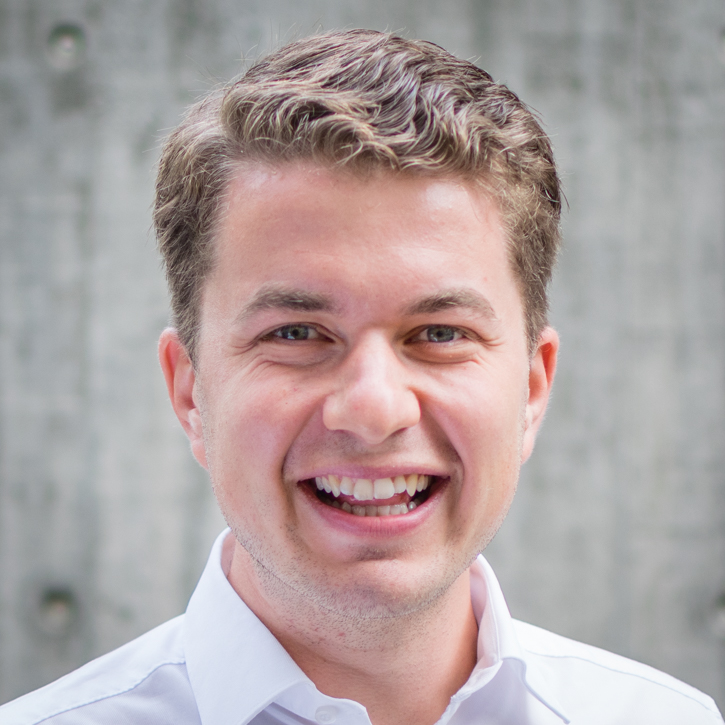 Tom Holzschuh