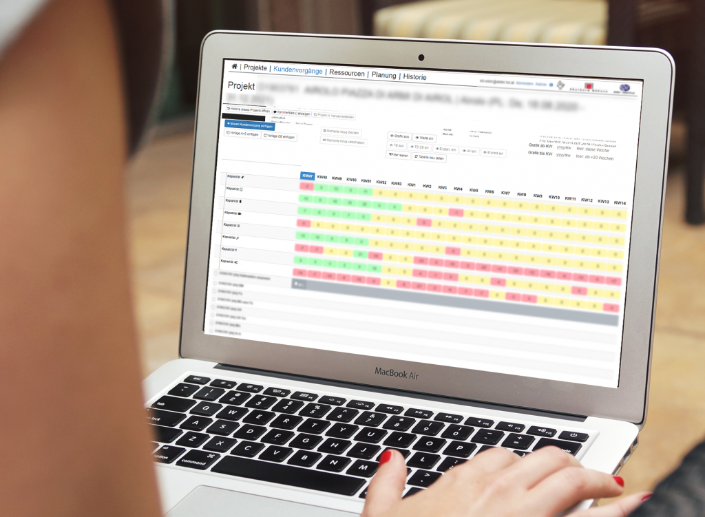 Accessing planning-relevant data – anytime & anywhere